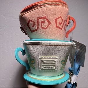 NWT Disney D23 2022 Expo Exclusive Alice Wonderland Loungefly Teacup Purse Bag